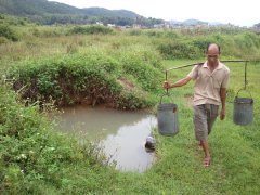 漢斯頓關(guān)心西部飲水問題，開展護水公益行動